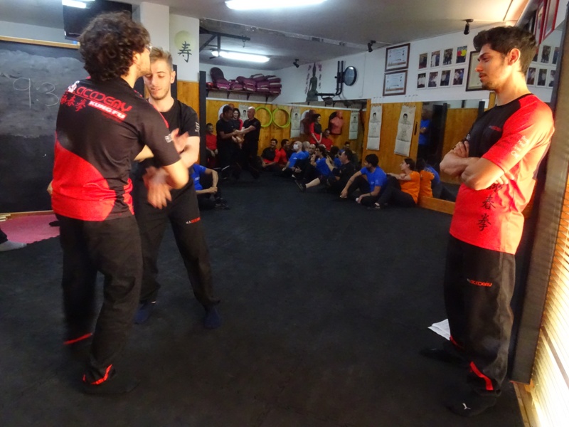 Kung Fu Academy di Sifu Mezzone Arti Marziali e palestra di Sport da Combattimento Wing Chun Weng Chun Tjun Tai Chi Taijiquan Qigong Sanda Difesa Personale (163)